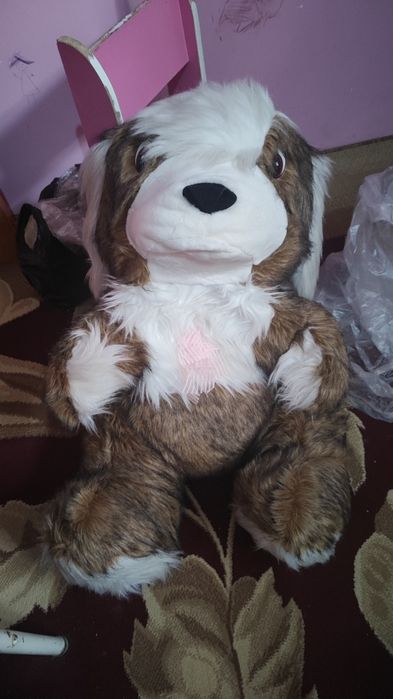 Katta myaxkiy igrushka sotiladi.