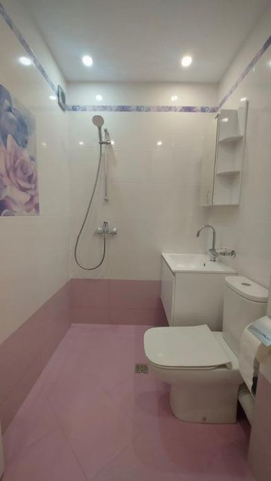 Дава се под наем Тристаен апартамент в София, Център - 90 кв.м за 1000 € - Снимка #9