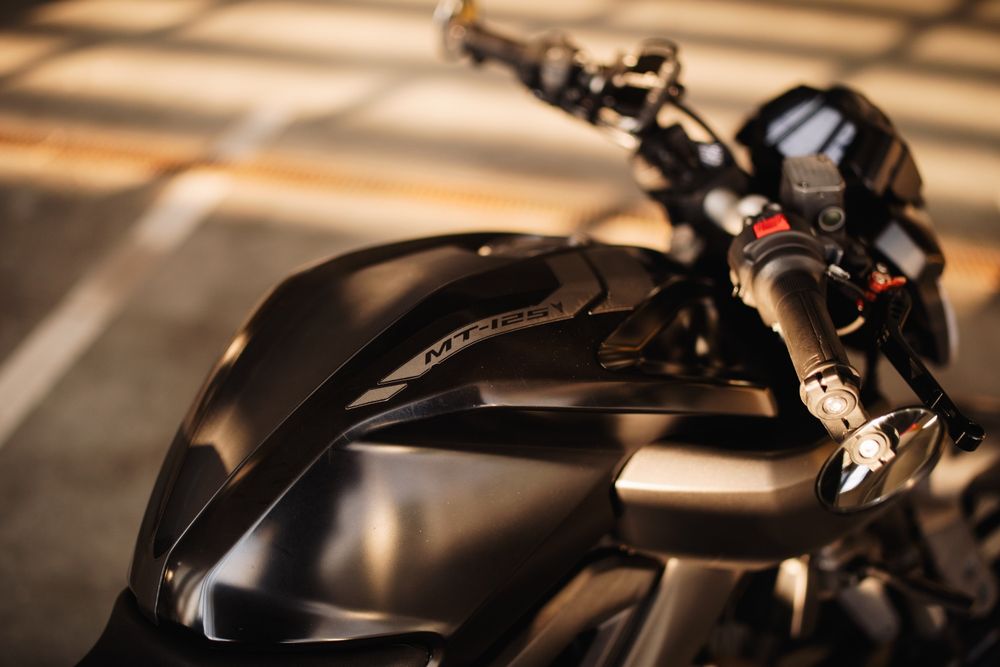 Vand Yamaha MT 125, an 2017, model cu ABS (fata-spate)