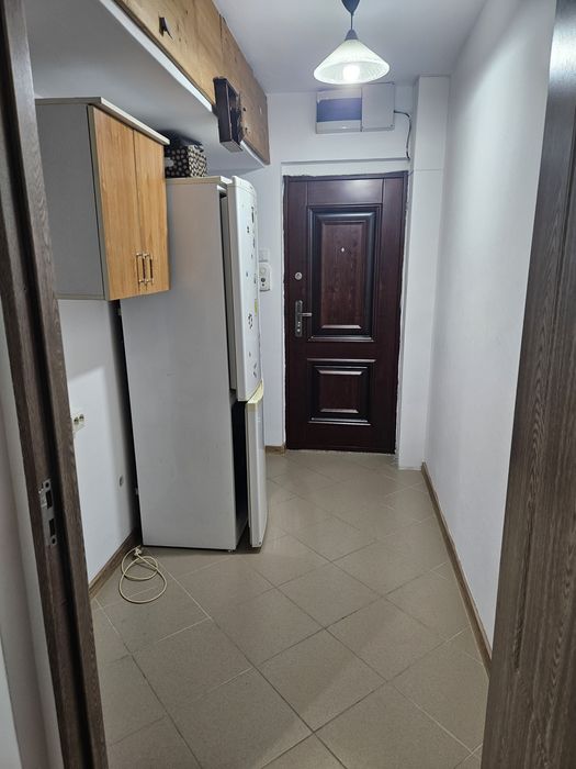 Ofer spre închiriere  apartament 2 camere