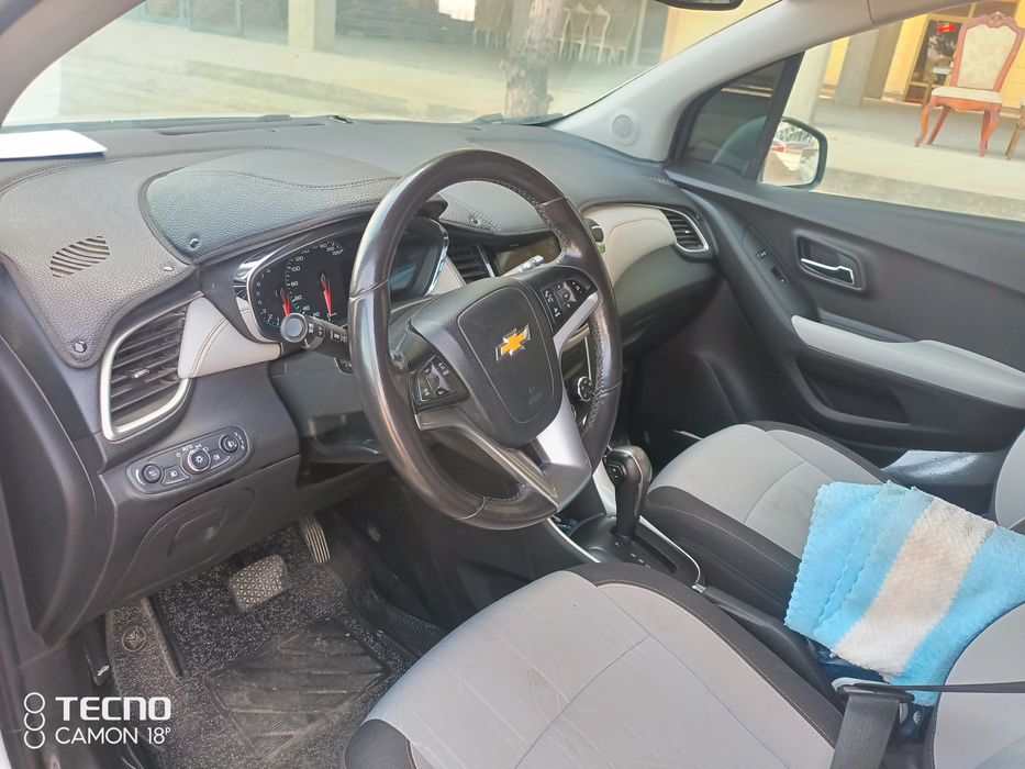 Трекер машинаси тез сотилади