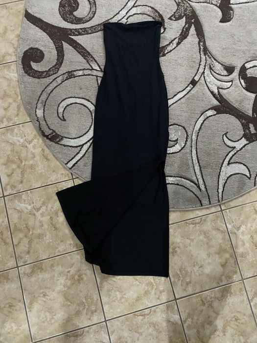 Rochie neagra Bershka