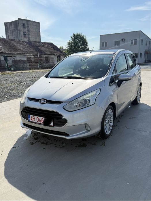 Ford B Max Titanium