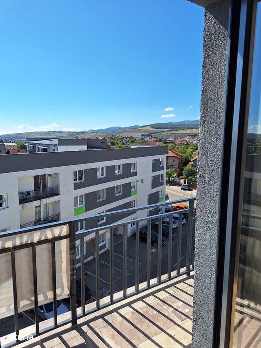 Apartament nou cu 3 camere de vanzare