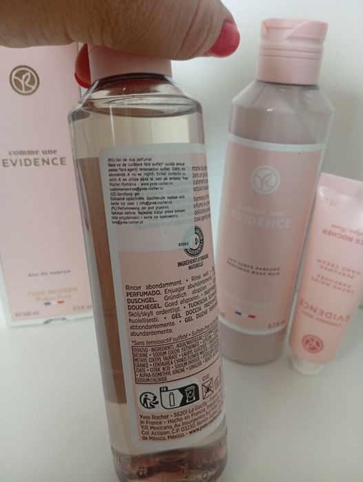 Set Evidence : 100 ml! Apa de parfum + Lapte pt corp + Gel de dus+ crema pt maini Evidence; Yves Rocher