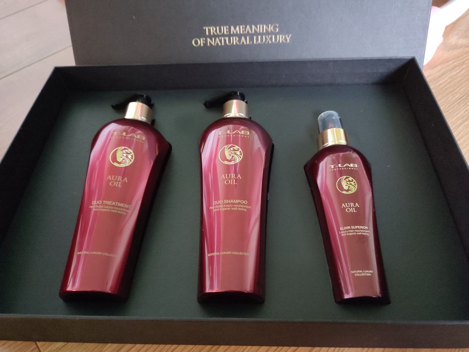 Set profesional pentru îngrijirea parului