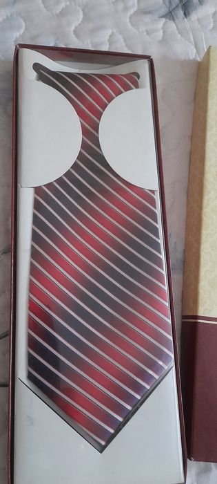 Продам галстуки мужские