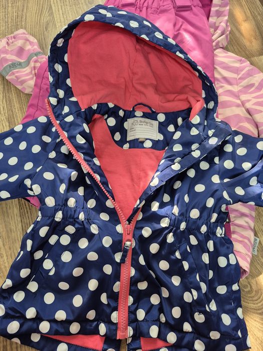 Продам до 3х лет костюмы зимние весна
