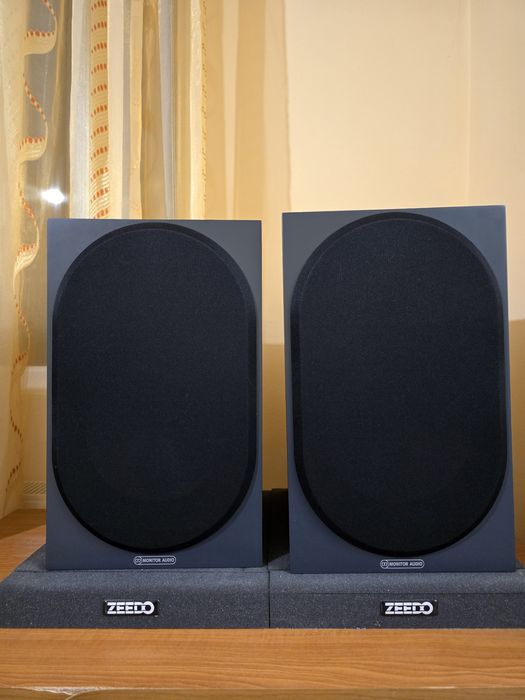 Boxe Monitor Bronze 100