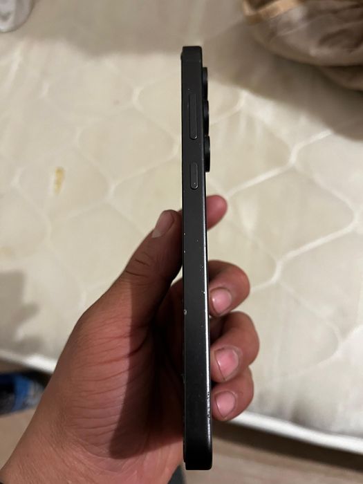 Samsung  S24  FE