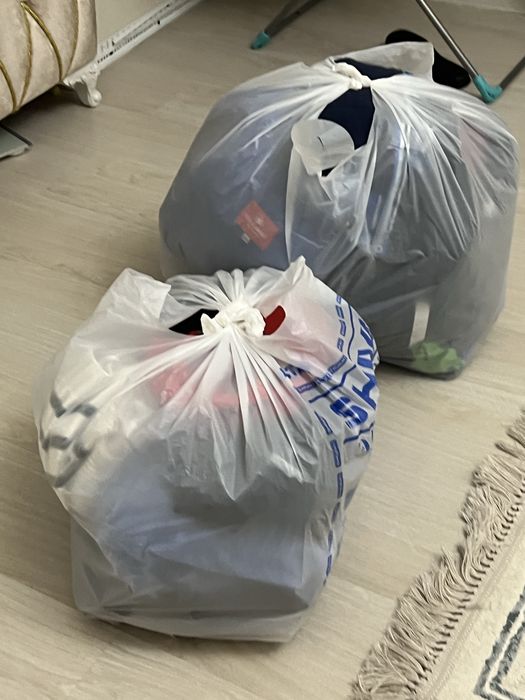 Отдам одежду детскую на 2-3 года