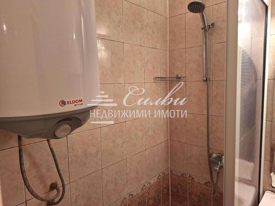 Тристаен апартамент-кв. Боян Българанов 1