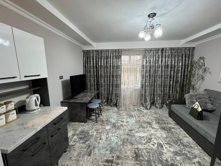 Чиланзар -3 квартал, 1-комнатная малосемейка