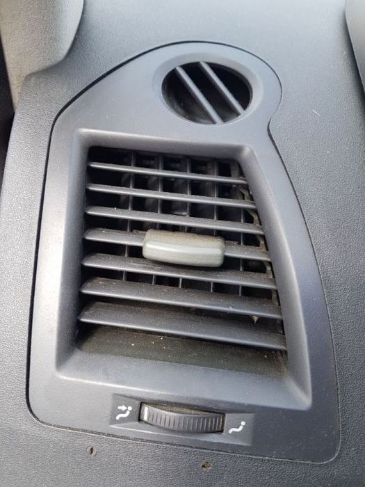 Grila Ventilatie / Aerisire Bord Stanga Renault Megane 2 2002 - 2008