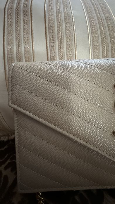 SAINT LAURENT  YSL. CASSANDRE ENVELOPE CHAIN WALLET IN GRAIN DE POUDRE LEATHER