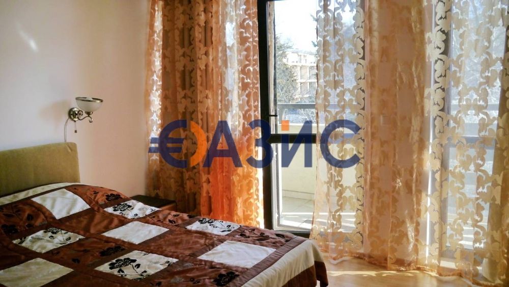 Продава се Тристаен апартамент в Несебър - 160 кв.м за 829 €/кв.м - Снимка #6