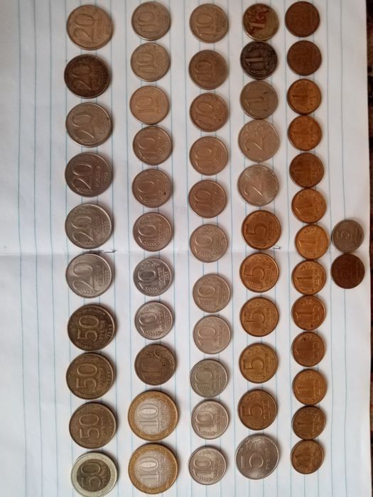 Продаются монеты евро. копейки. тийины
