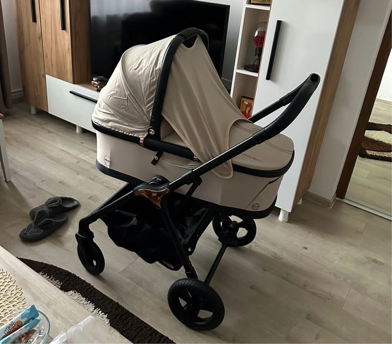 Vand carucior chipolino infinity