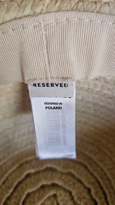 Лятна плетена шапка Reserved
