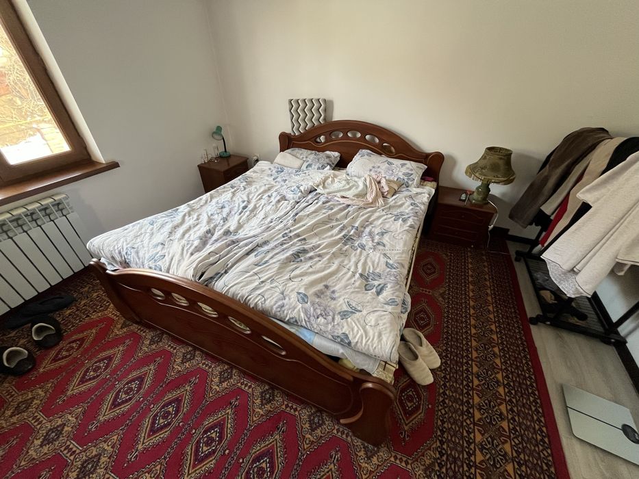 Спальный гарнитур