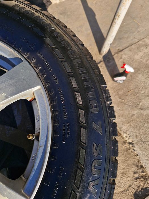 4 Anvelope 225 75 16 Nokian Hakkapellita SUV