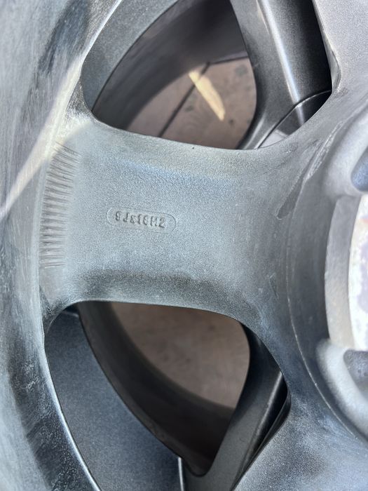 Продам диски R18 разболтовка6-139.7