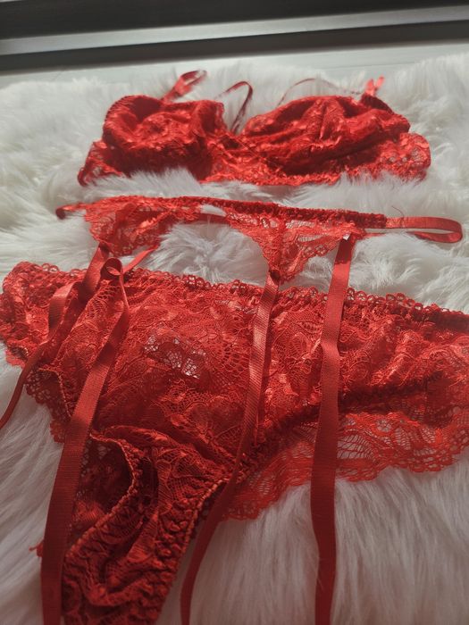 Нов сет бельо от 3 части