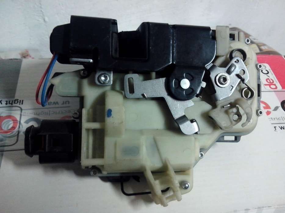 Brosca incuietoare iala skoda