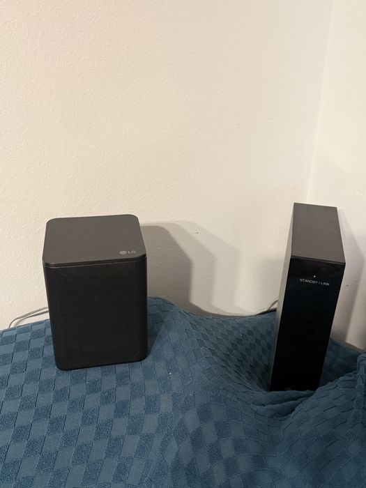 LG soundbar SL10Y + boxe surround LG SPK8-S