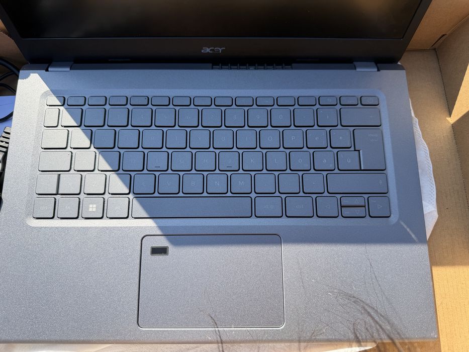 Acer Aspire 5 i5 Gen 12 , 512GB SSD în stare impecabila , nou .