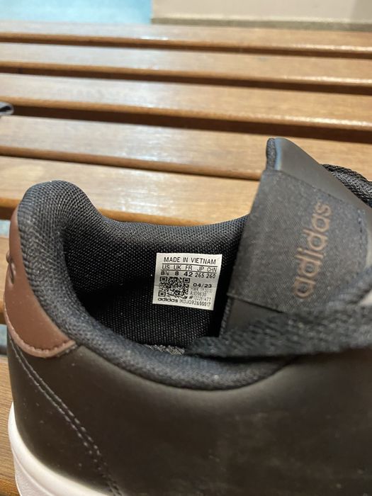 Обувки Adidas 42-ри номер