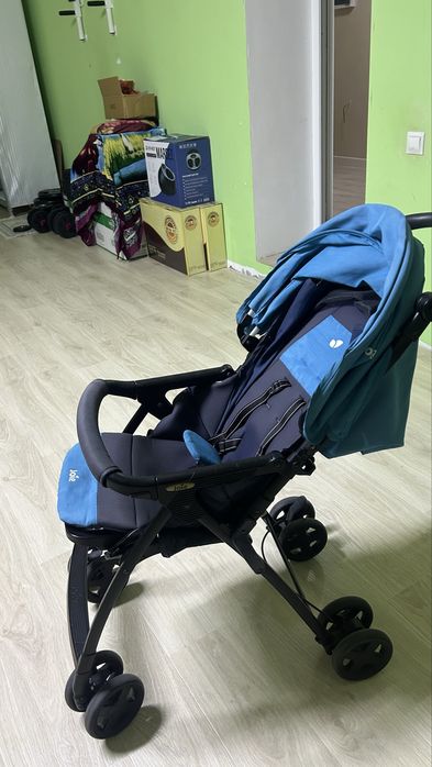 Летний коляска 13000мың сатамын.