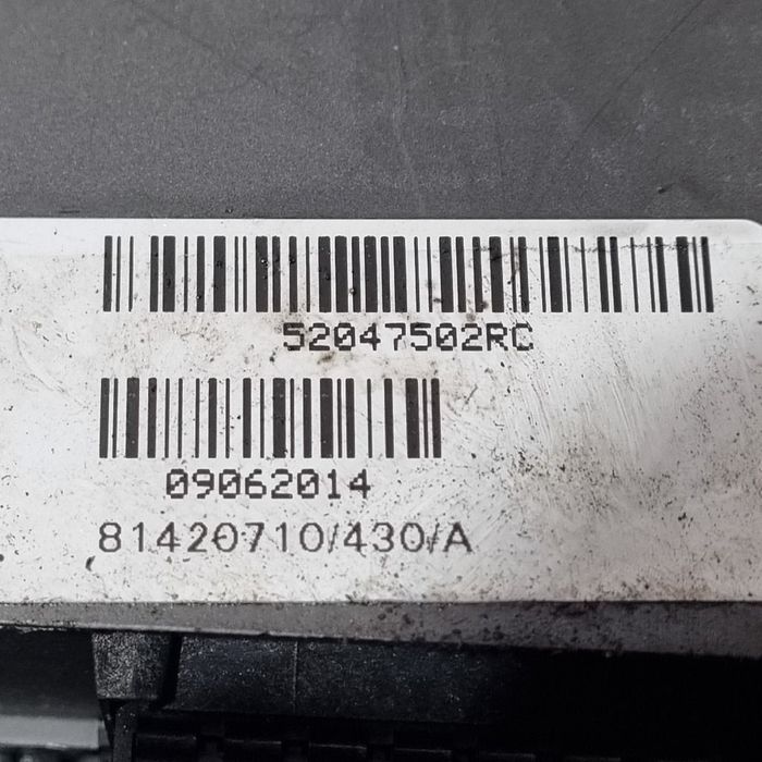 Carlig remorcare Mercedes ML W164 2005 - 2008 SUV 4 Usi (1446) 52047502RC