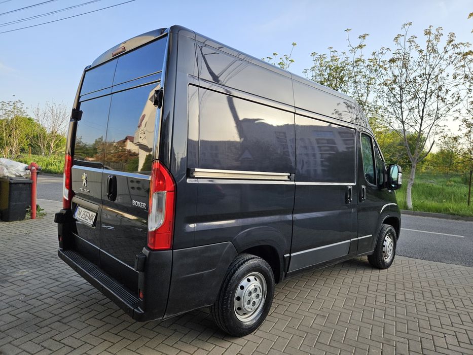 Peugeot boxer an 2019 km 90.000