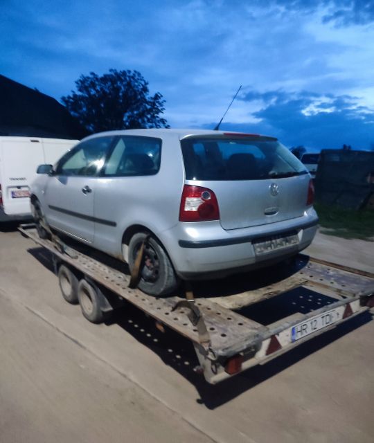 Dezmembram Volkswagen VW Polo 4 9N [2001 - 2005]