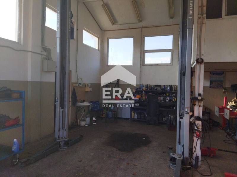 Дава се под наем Промишлена сграда в с. Припек, Област Варна - 87 кв.м за 750 € - Снимка #7