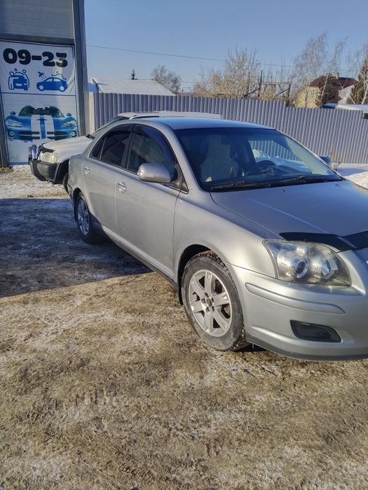 Тайота Авенсис .2007