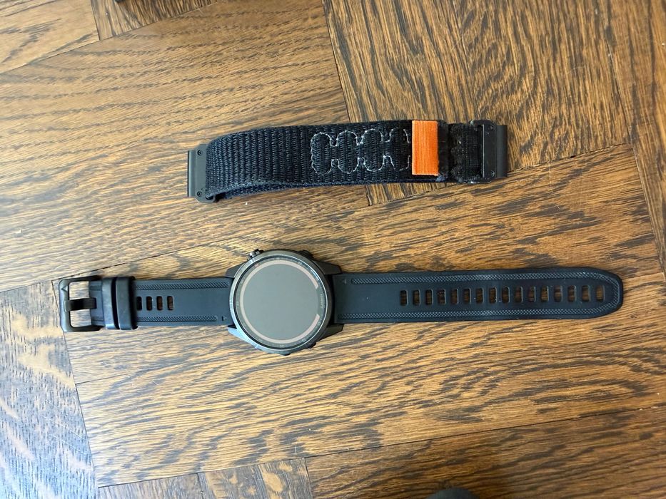 Garmin Fenix 7s sapphire solar