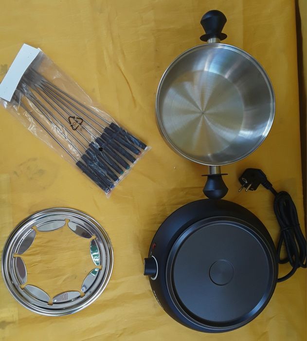 Set FONDUE SEVERIN Germania NOU - 195 Lei