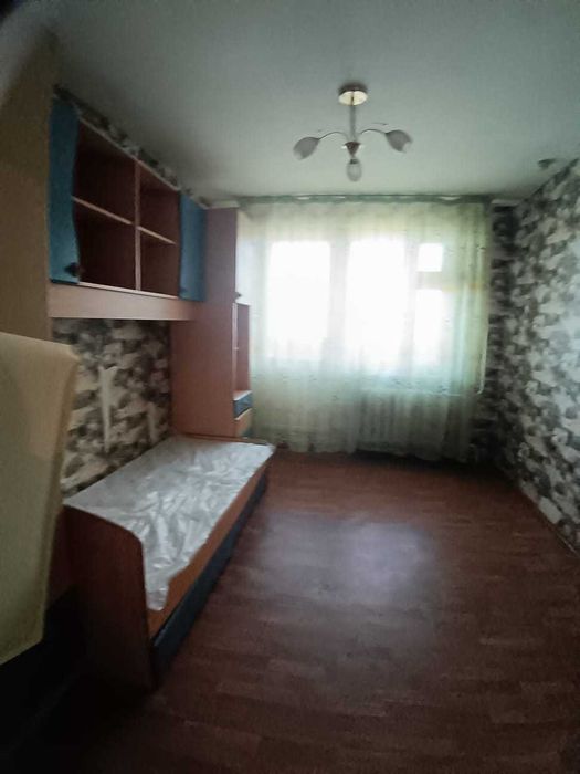 Продаётся 2 комн квартира