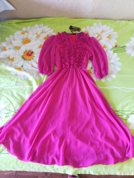 платье женское продам
