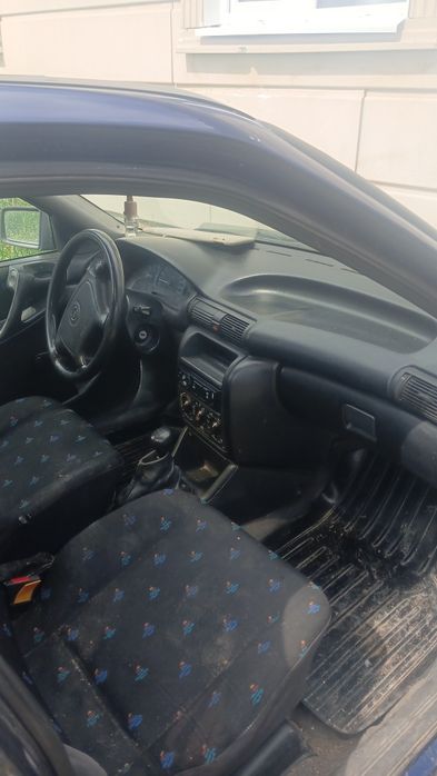 Машина  Opel Astra