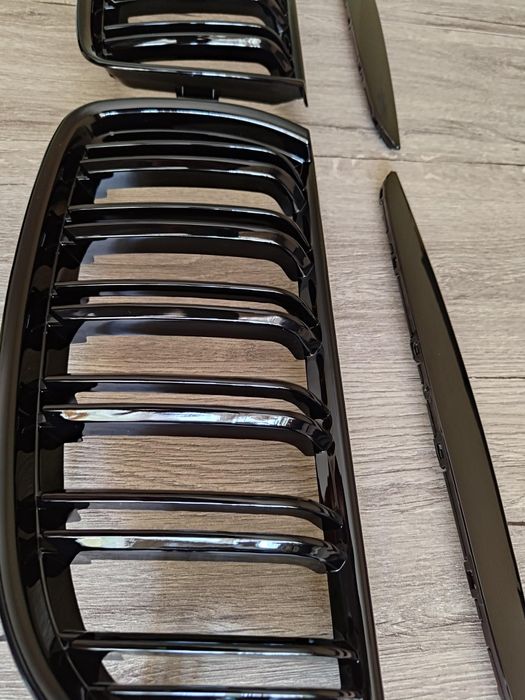 Двойни Черни Бъбреци за BMW E90 бъбреци Е90 Е91 bmw e90