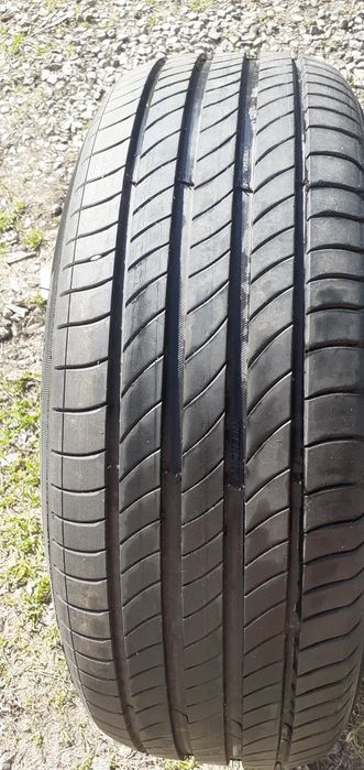Vând 4 anvelope Michelin