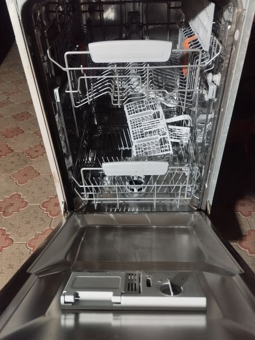 Запчасти для посудомоечной машины Hotpoint Ariston