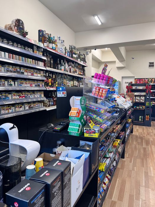 Продавам магазин тип нонстоп в Банишора