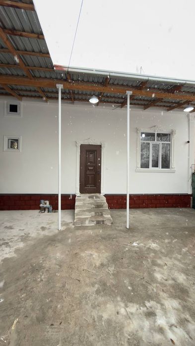 Продаётся участок Яшнабод олмос 1.5 сотик 3 хона 110 квадрат евро ремо