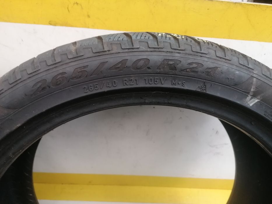 265/40/21  iarna  2*PIRELLI Ms 105v  dot 4420. 4,47mm