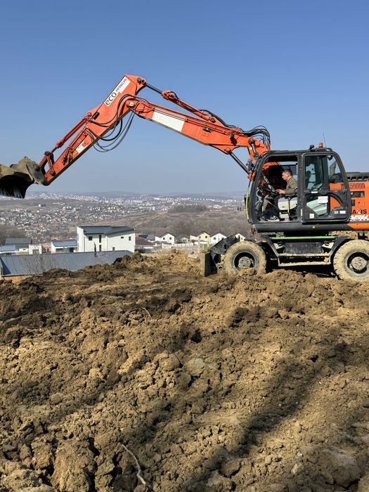 Excavator pe roti hitachi 145w