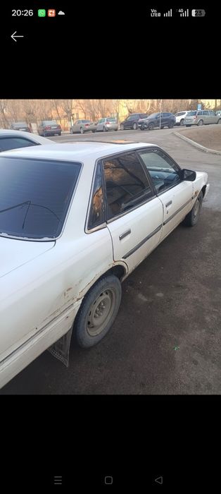 Тойота камри год:1987